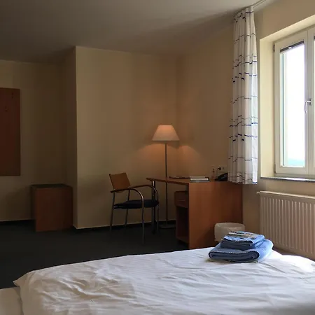 Affittacamere Komensky Gaeste- Und Tagungshaus