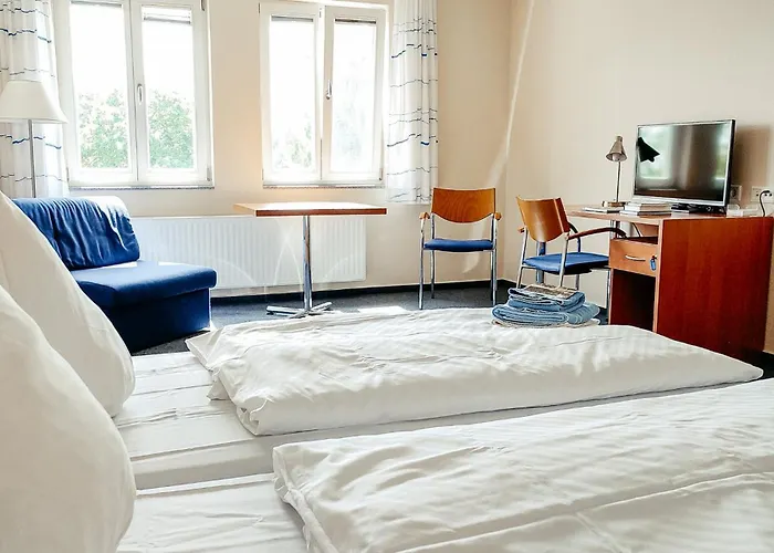 Komensky Gaeste- Und Tagungshaus 3*